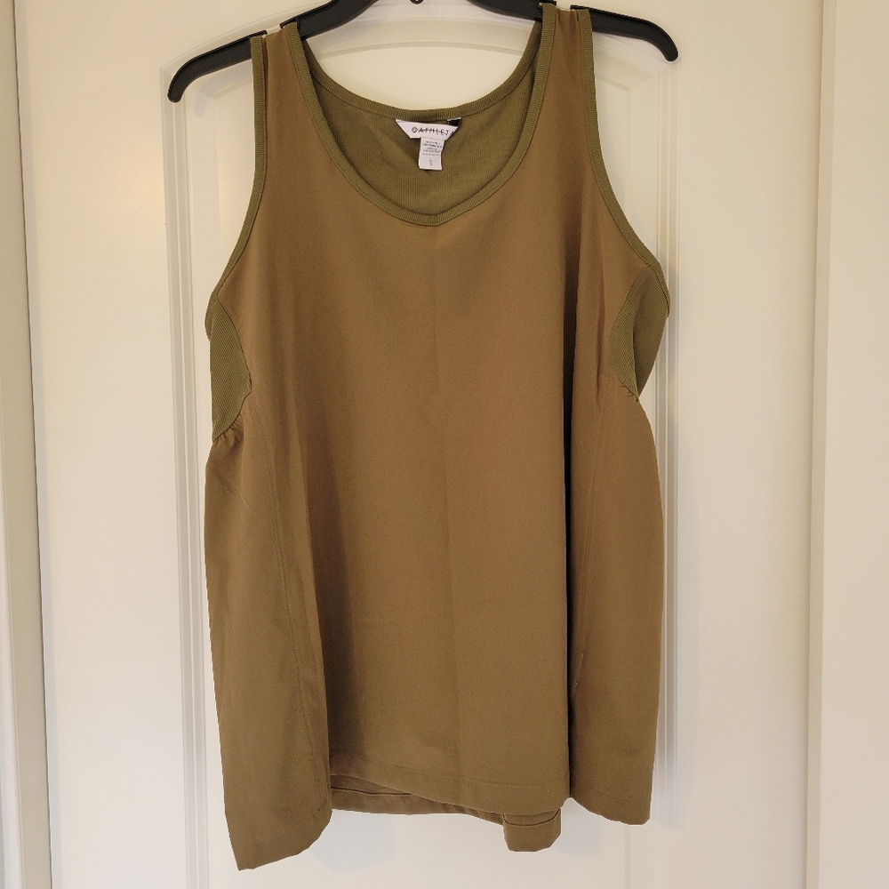 NWOT Athleta Tank Top In Olive Green Size Large